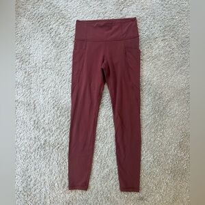 Athleta Stash Pocket Salutationn Leggings Size Small